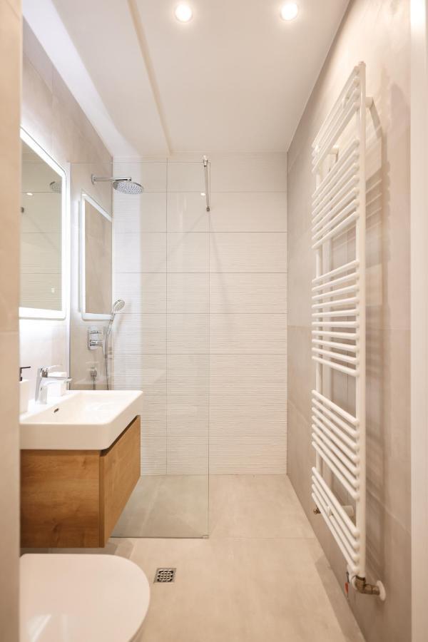 זאדאר Leonardo Luxury Residence 2 Penthouse With Jacuzzi מראה חיצוני תמונה