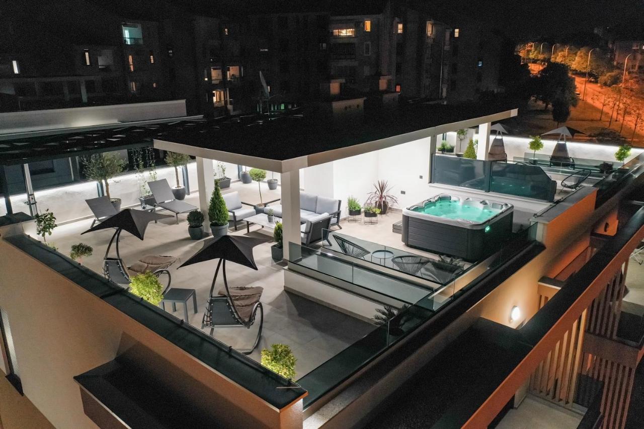 זאדאר Leonardo Luxury Residence 2 Penthouse With Jacuzzi מראה חיצוני תמונה