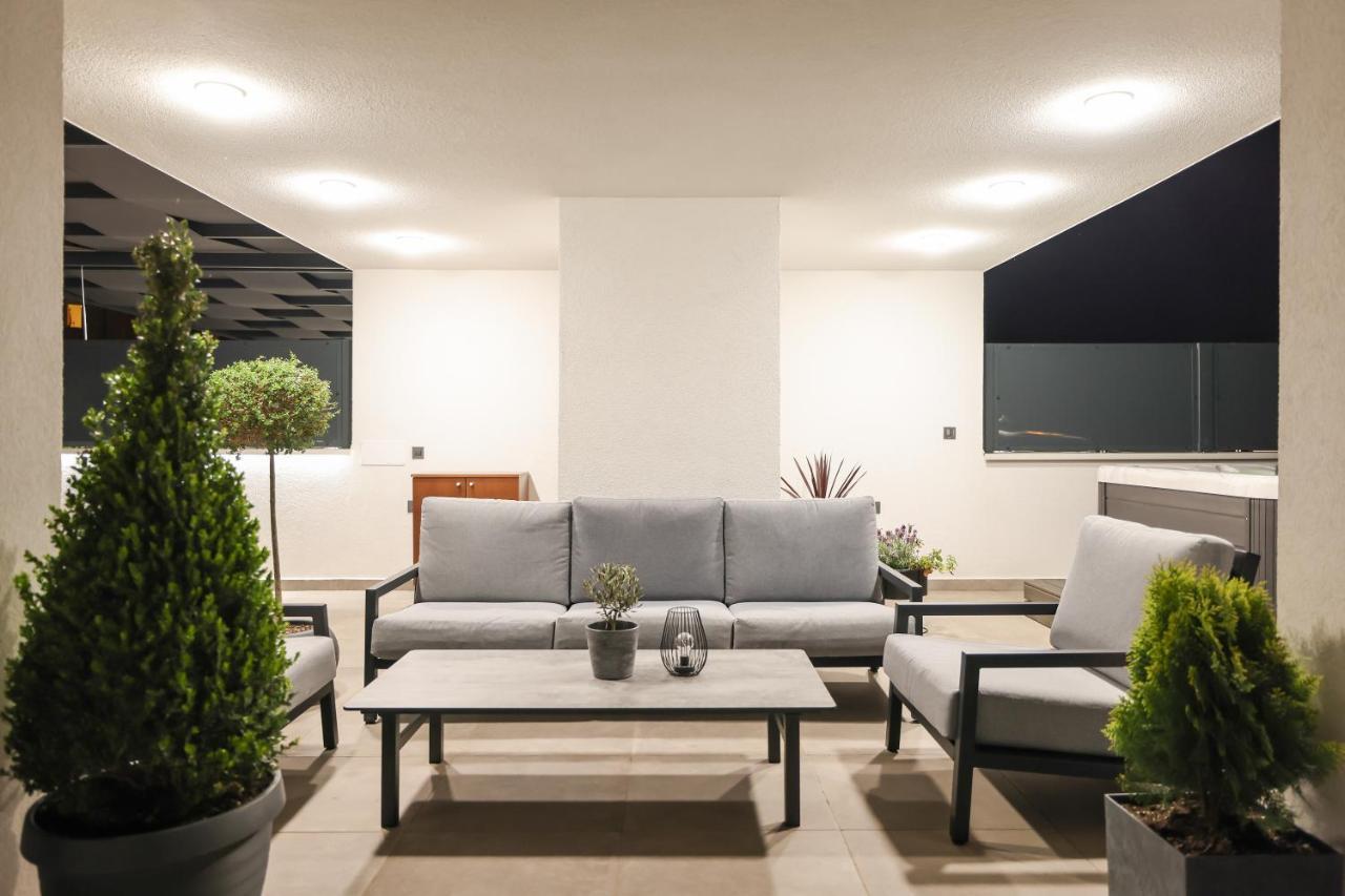 זאדאר Leonardo Luxury Residence 2 Penthouse With Jacuzzi מראה חיצוני תמונה